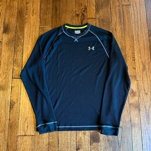Under Armour Black Loose Thermal Tee Shirt Size Medium